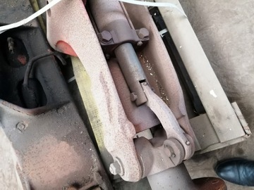 Поворотная балка LINDE H50, H60 series 353 задняя ось для вилочного погрузчика