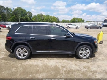 Mercedes GLB 2020 Mercedes-Benz GLB 250 fwd 2.0 Benzyna 221KM, zdjęcie 4