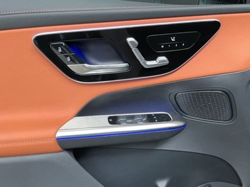 Mercedes GLC C254/X254 Coupe 2.0 200 204KM 2025 MERCEDES-BENZ GLC 200 4-Matic AMG Line 2.0 (204KM) 2025, zdjęcie 8