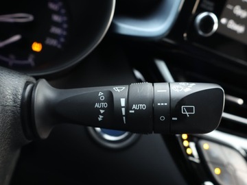 Toyota C-HR I Crossover Facelifting 1.8 Hybrid 122KM 2021 Toyota C-HR 1.8 Hybrid, Salon Polska, zdjęcie 21