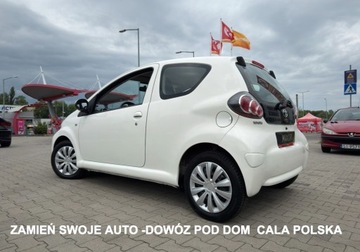Toyota Aygo I Hatchback 5d Facelifting 1.0 VVT-i 68KM 2013 Toyota Aygo VAT 23% ZAMIEN swoje auto - dowóz pod dom cała Polska, zdjęcie 1