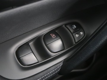 Nissan Qashqai II Crossover 1.2 DIG-T 115KM 2016 Nissan Qashqai 1.2 DIG-T, Salon Polska, zdjęcie 15