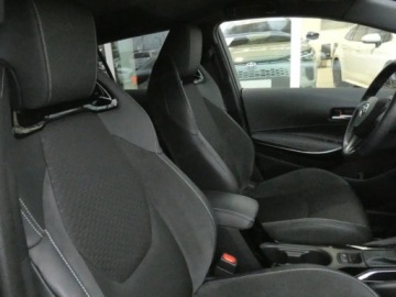 Toyota Corolla XII TS Kombi Facelifting 1.8 Hybrid 140KM 2026 Od ręki - Executive 1.8 Hybrid 140KM | Podgrzewane fotele!, zdjęcie 11