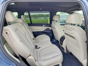 BMW X7 2025 BMW X7 Xdrive40i 2025 3.0 Benzyna 375KM, zdjęcie 10