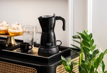 Электрическая кофеварка и дорожная кофеварка