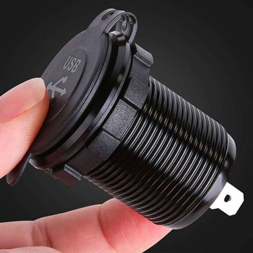 ЗАРЯДНОЕ УСТРОЙСТВО 2x USB QC 3.0 60ВТ В ПРИЖИГАЛЕ