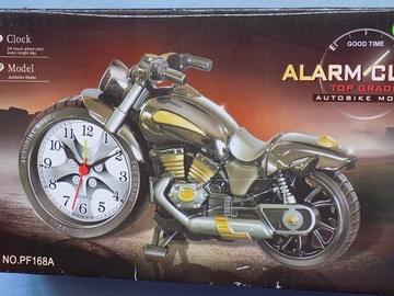 MOTOR,MOTOCYKL ZEGAR Z BUDZIKIEM