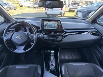Toyota Corolla XII Hatchback 1.8 Hybrid 122KM 2020 Toyota C-HR 1.8 Hybrid Selection Toyota C-HR Hybri, zdjęcie 12