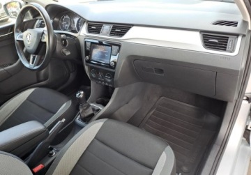 Skoda Rapid II Liftback Facelifting 1.0 TSI 95KM 2019 Skoda RAPID Ambition 1.0 TSI 95 KM SmartLink Tempomat Klima Salon PL ASO V, zdjęcie 9