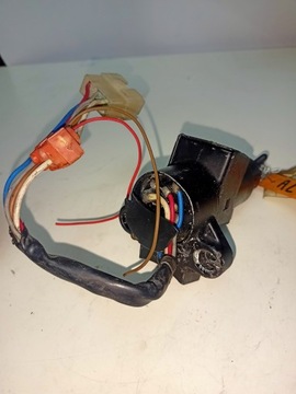 Замок зажигания, ключ, заливная горловина, Kawasaki ZR 7