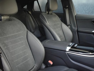 Mercedes GLC C254/X254 2025 GLC Coupe 200 d 4-Matic AMG Line 2.0 (163KM) 2025, zdjęcie 13