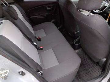 Toyota Yaris III Hatchback 5d Facelifting 2017 1.5 Dual VVT-iE 111KM 2018 Toyota Yaris 1,5-Dual-VVT-iE III (2011-2019) 1.5VV, zdjęcie 12