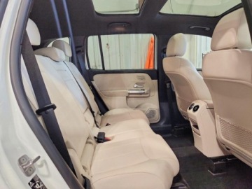 Mercedes GLB 2024 Mercedes-Benz GLB 250 4Matic 2024 2.0 Benzyna 221KM, zdjęcie 10
