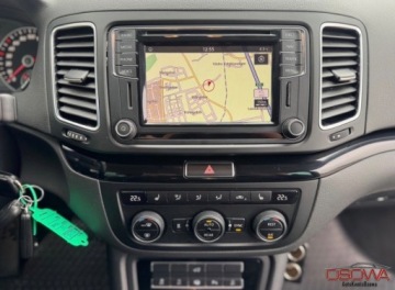 Volkswagen Sharan II Van Facelifting 2.0 TDI SCR 184KM 2017 Volkswagen Sharan 2.0tdi automat 184KM 4-Motion High-Line 7 os. Full serwi, zdjęcie 12