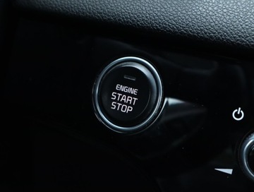 Kia Sportage IV SUV Facelifting 1.6 T-GDI 177KM 2018 Kia Sportage 1.6 T-GDI, Salon Polska, zdjęcie 16