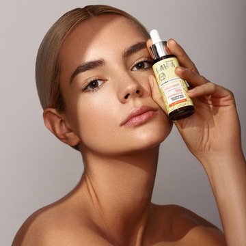 Eveline Cosmetics Сыворотка Shot 15% витамин С + Cg