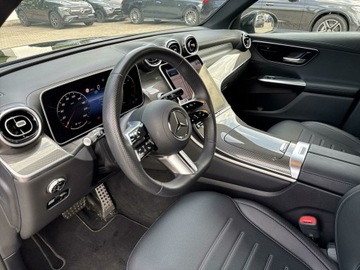 Mercedes GLC C254/X254 Coupe 2.0 220d 197KM 2024 Mercedes-Benz GLC 220 GLC 220d 4MATIC Pakiet AMG, zdjęcie 9
