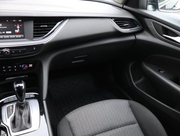 Opel Insignia II Grand Sport 1.5 Turbo 165KM 2019 Opel Insignia 1.5 Turbo, Salon Polska, zdjęcie 7