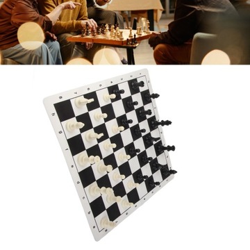 Портативный набор шахмат из полипропилена, 32 шахматные фигуры, шахматы, 24 шашки зеленого и белого цвета