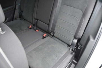 Volkswagen Tiguan II SUV Facelifting 1.5 TSI 150KM 2023 Volkswagen Tiguan SalonPL 150KM DSG LifeACCComfortPakiet ZimowyMasazKamera, zdjęcie 30