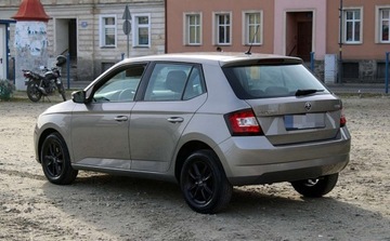 Skoda Fabia III Hatchback Facelifting 1.0 MPI 75KM 2018 Skoda Fabia MPI Bezwypadkowy Jak Nowy Benzyna 75KM, zdjęcie 6