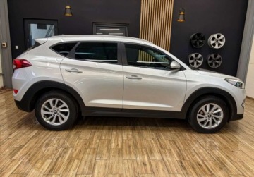 Hyundai Tucson III SUV 1.7 CRDi 141KM 2017 Hyundai Tucson 1.7 141KM AUTOMAT bezwypadkowy GWARANCJA KAMERA NAVI, zdjęcie 5