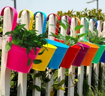 МЕТАЛЛИЧЕСКАЯ КРЫШКА ДЛЯ ЦВЕТОЧНОГО ВАЗА С КРЮЧКОМ-ВЕШАЛКА ЦВЕТА БАЛКОН 13 x 27 см