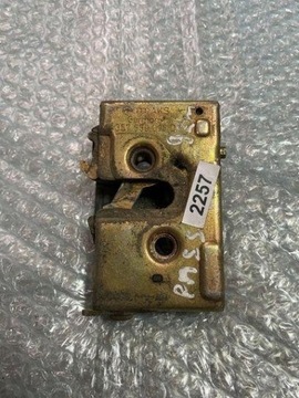 1152258 ZÁMEK ZADNÍCH PRAVÝCH DVEŘE 2.0 85 1994 VW PASSAT B3/B4 (3A2 35I)
