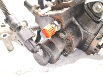 Pompa wtryskowa Opel Astra H Vectra C 1.9 CDTI 0445010156