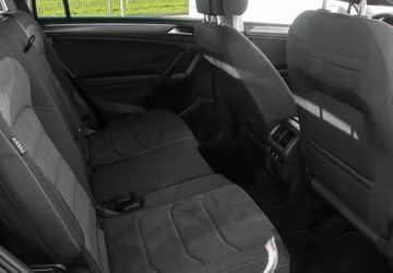 Volkswagen Tiguan Allspace SUV Facelifting 1.5 TSI EVO 150KM 2022 Volkswagen Tiguan Allspace 1.5TSI 150KM Elegance DSG, Podgrzewane Fotele,, zdjęcie 12