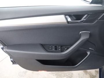 Skoda Superb III Kombi Facelifting 2.0 TDI SCR 200KM 2022 Skoda Superb Combi L&amp;K | Masaż | Canton | Hak | We, zdjęcie 10