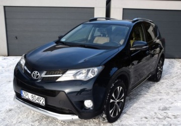 Toyota RAV4 IV MPV D-4D 125 124KM 2015 Toyota RAV4 Polski salon _ Podgrzewane fotele _ Skorzana tapicerka _ 4x4, zdjęcie 9