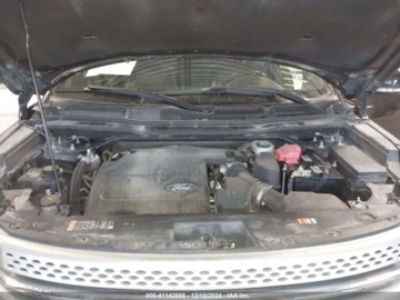 Ford Explorer V 3.5 V6 Duratec 290KM 2015 Ford Explorer 2015 Ford Explorer 4WD 4dr XLT 3.5 Benzyna 290KM, zdjęcie 8