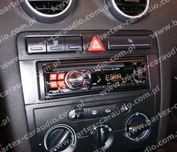 AUDI A3 S3 8P from 03 Маскирующие рамки магнитолы 61572