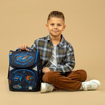 ШКОЛЬНЫЙ РЮКЗАК ДЛЯ МАЛЬЧИКОВ, СИНИЙ С АВТОМОБИЛЕМ GoPack