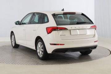 Skoda Scala Hatchback 1.0 TSI 110KM 2021 Skoda Scala 1.0 TSI, Salon Polska, 1. Właściciel, zdjęcie 2
