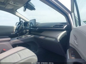 Toyota Sienna III 2023 Toyota Sienna Le, 2023r., 2.5L 2.5 Benzyna 245KM, zdjęcie 8