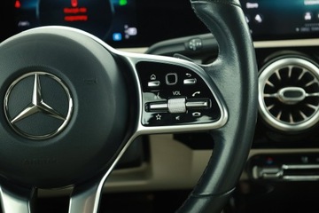 Mercedes Klasa A W177/V177 2020 Mercedes A A 180, Salon Polska, Automat, VAT 23%, zdjęcie 18