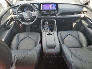 Toyota 2024 Toyota Grand Highlander XLE 2024 2.4l 2.4 Benzyna 265KM, zdjęcie 8
