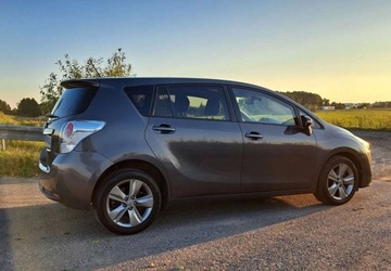 Toyota Verso Minivan Facelifting 1.6 D-4D 112KM 2015 Toyota Verso Toyota Verso 1.6 D-4D Prestige 1.6 Diesel 112KM, zdjęcie 4