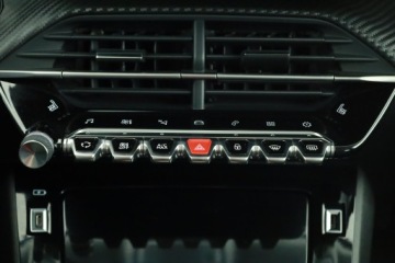 Peugeot 2008 II SUV 1.2 PureTech 130KM 2022 Peugeot 2008 1.2 PureTech, Salon Polska, zdjęcie 15