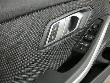 ОБИВКА БОКОВИН ДВЕРИ BMW G20 G21