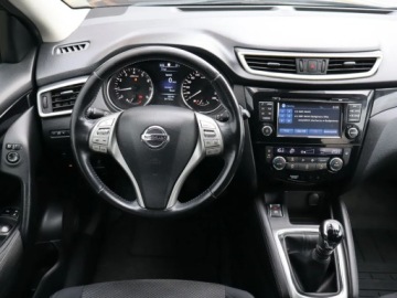 Nissan Qashqai II Crossover 1.2 DIG-T 115KM 2015 Nissan Qashqai 1.2 DIG-T, Salon Polska, zdjęcie 6