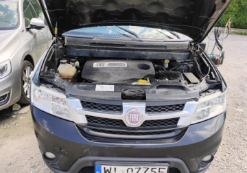 Fiat Freemont 2.0 Multijet II 16v 170KM 2012 Fiat Freemont 122013r, 2.0 DIESEL. Lekko uszkodzony lewy bok. Jezdzi. 2.0, zdjęcie 5
