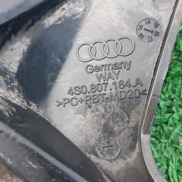 AUDI R8 VÝZTUHA DRŽÁKY NÁRAZNÍKU PŘEDNÍ PRAVÝ 4S0807184A