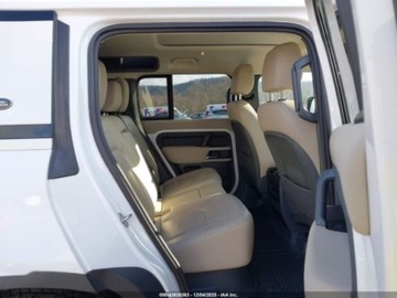 Land Rover Defender IV (L663) 2023 Land Rover Defender 2023r., 4x4, 2.0L 2.0 Benzyna 296KM, zdjęcie 9