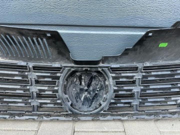 ЛОГОТИП РЕШЕТКИ РАДИАТОРА VW PASSAT CC LIFT 3C8853653A