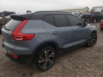 Volvo XC40 2021 Volvo XC 40 Volvo XC40 T5 AWD R-Design, od ubezpieczalni, zdjęcie 5