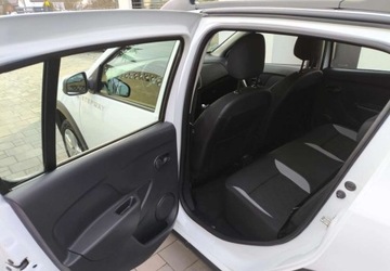 Dacia Sandero II Hatchback 5d 1.5 dCi 90KM 2014 Dacia Sandero Dacia Sandero 1.5 dCi Laureate 1.5 Diesel 90KM, zdjęcie 13