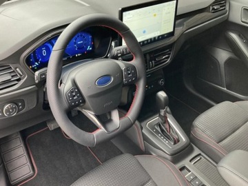 Ford Focus IV Kombi Facelifting 1.0 EcoBoost MHEV 155KM 2025 FORD Focus ST-Line X 1.0 EcoBoost mHEV aut 155KM, zdjęcie 2